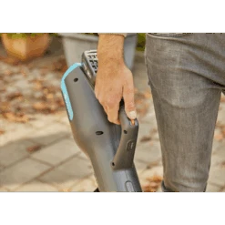 Accubladblazer PowerJet 18V P4A Set - Gardena 8 Accubladblazer PowerJet 18V P4A Set - Gardena -Gardena Verkoop accubladblazer powerjet 18v p4a set gardena 6 10