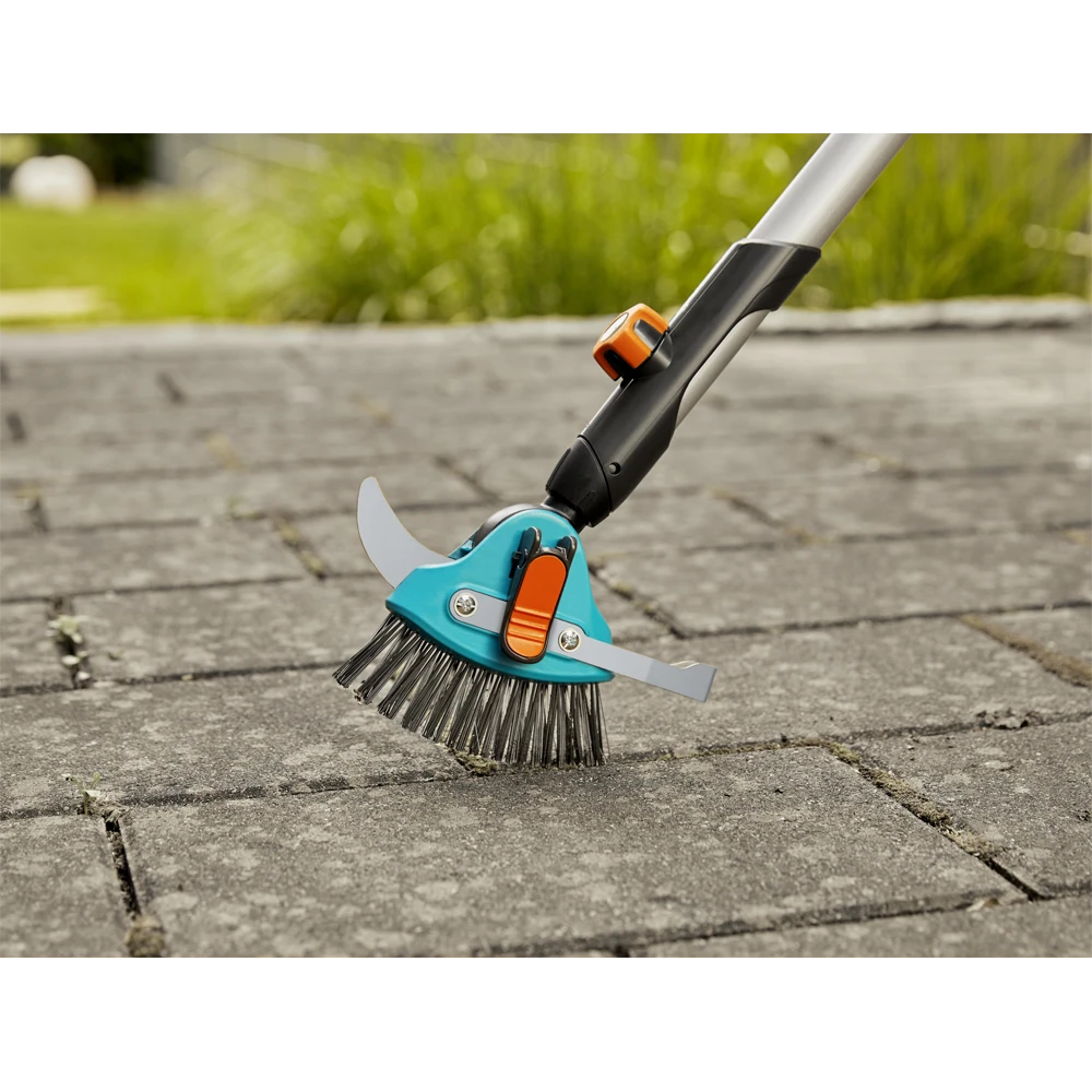 Combisysteem 3in1 Voegenkrabber/borstel - 9cm - Gardena 5 Combisysteem 3in1 Voegenkrabber/borstel - 9cm - Gardena - Afbeelding 3