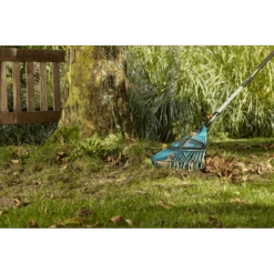 Combisysteem Kunststof Bladhark, Verstelbaar Met Steel - 35cm - Gardena -Gardena Verkoop combisysteem kunststof bladhark verstelbaar met steel 35cm gardena 3 5