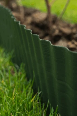 Grasranden PVC Groen - 9x0,25m - Nature 9 Grasranden PVC Groen - 9x0,25m - Nature -Gardena Verkoop grasranden pvc groen 9x0 25m nature 3