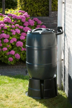 Regenton 120L Kunststof - Groen - H81xu00d850cm - Nature -Gardena Verkoop regenton 120l kunststof groen h81x50cm 6 2